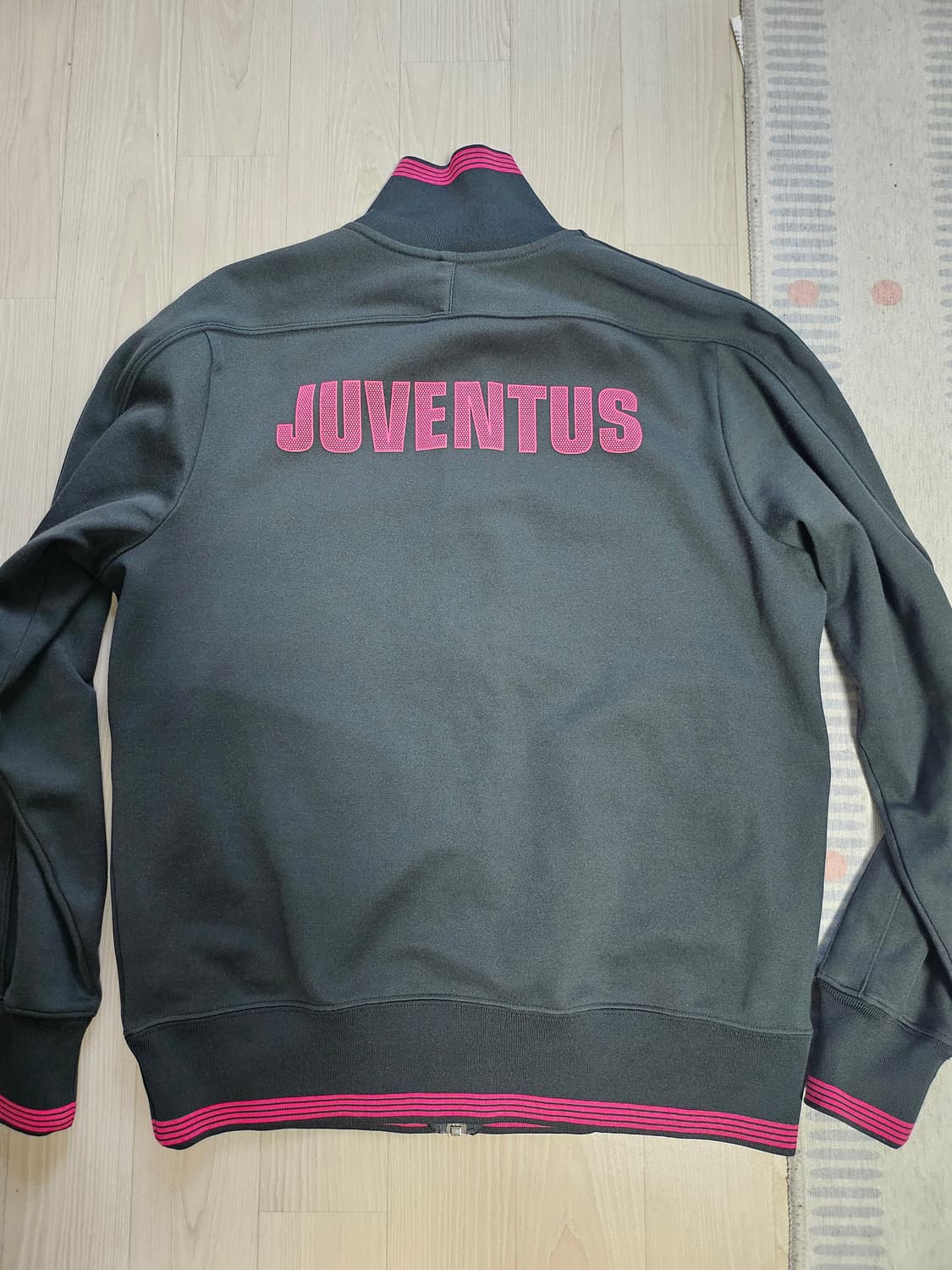 나이키 유벤투스 트랙탑 져지 상품이미지4