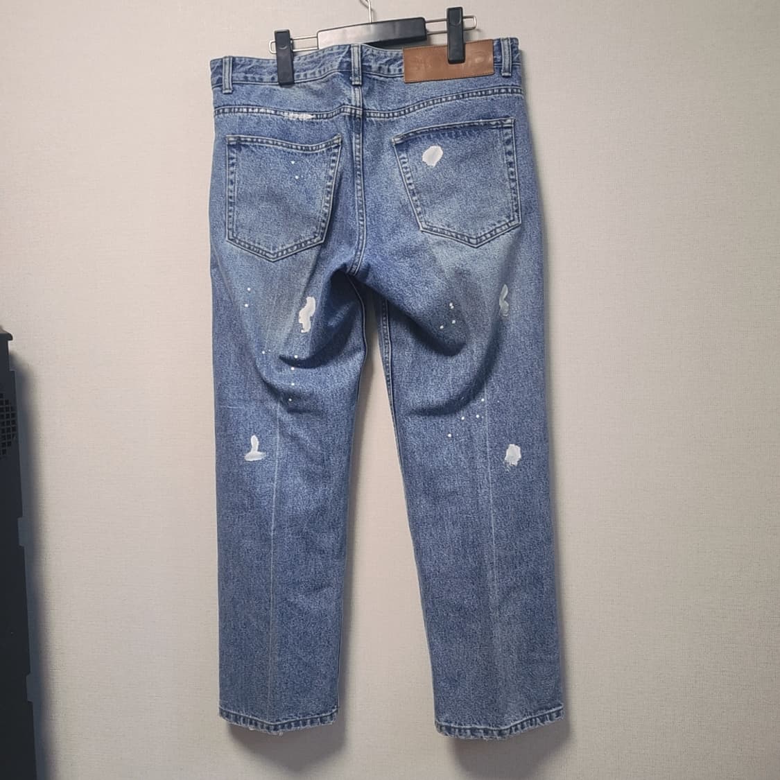 우영미 솔리드옴므 워싱 페인트 청바지 50사이즈 상품이미지2