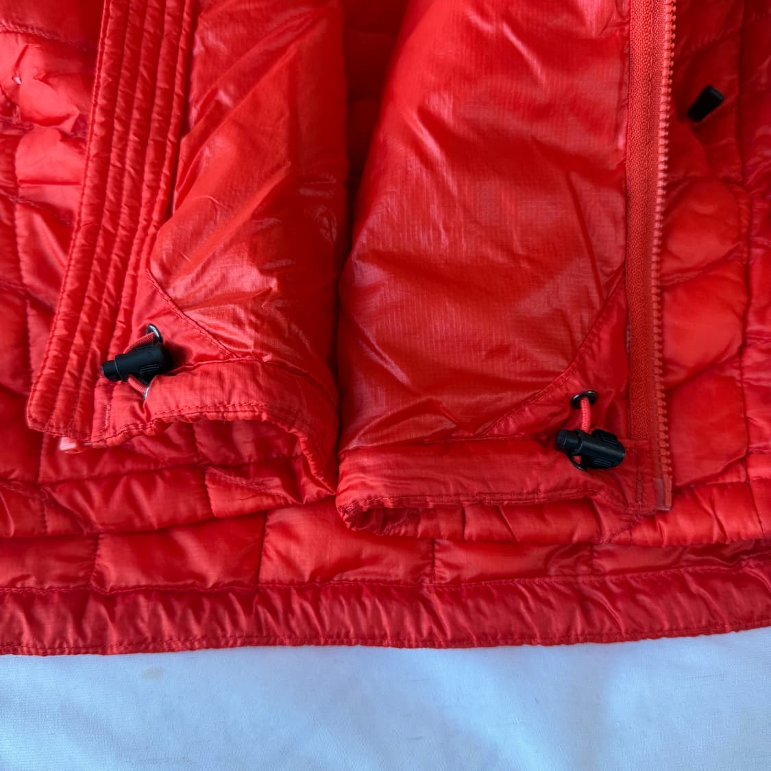 노스페이스 써모볼 오렌지 초경량 패딩 상품이미지6