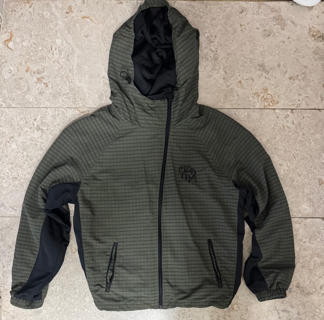 머트라 아심메트리컬 플래드 소프트쉘 그린 상품이미지2