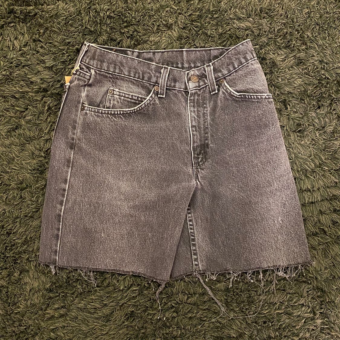 (28inch) 90s빈티지 리바이스 데님 흑청 반바지 상품이미지4