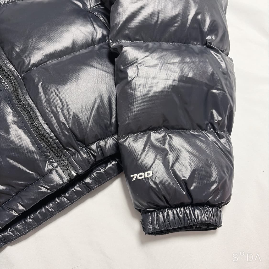 노스페이스 700 블랙 크롭 패딩 S 상품이미지5