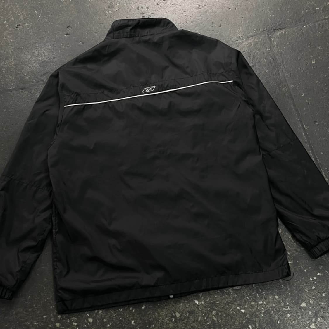 105 리복 바람막이 상품이미지7