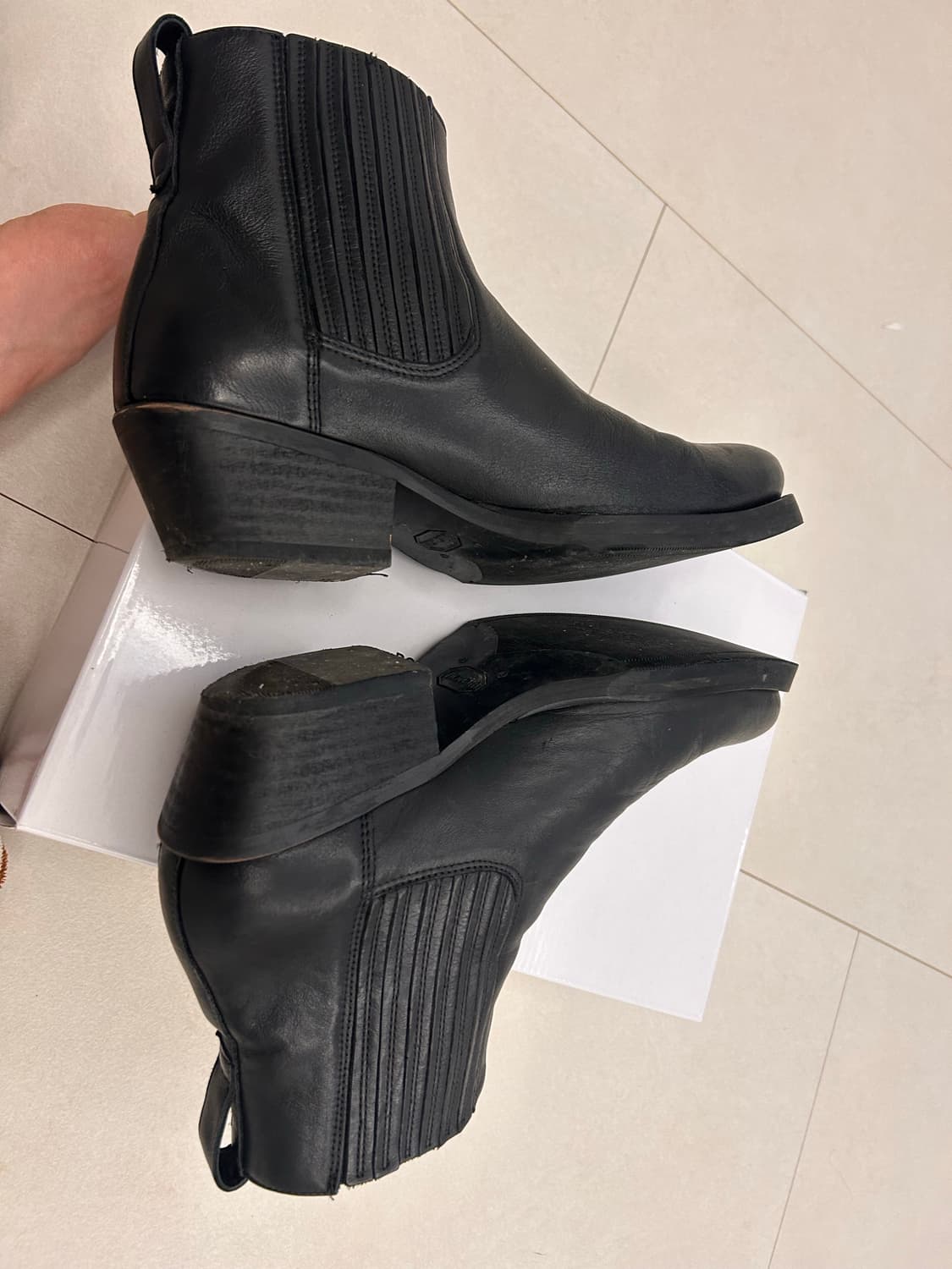 아워레가시 쿠반부츠 40 상품이미지5