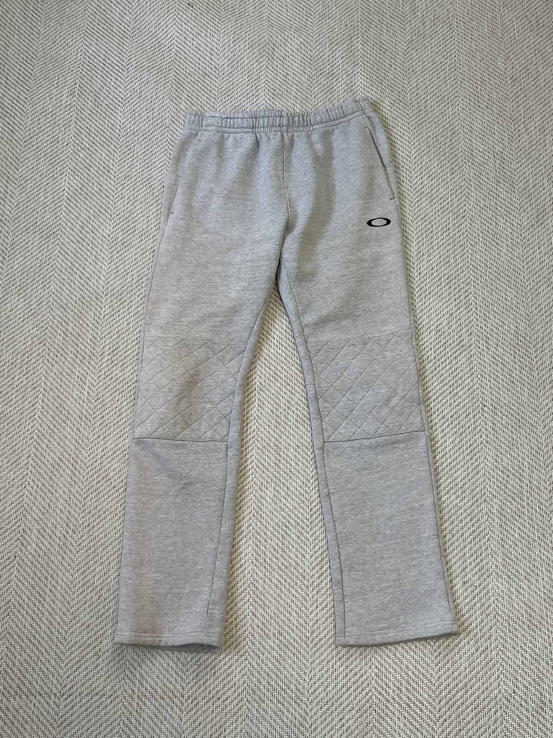 오클리 그레이 퀄팅 스웻팬츠  J03421 상품이미지1