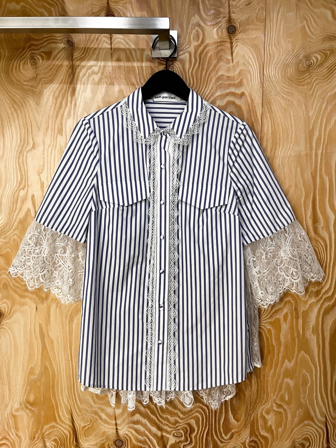 셀프포트레이트 20s/s 스트라이프 레이스 레이어드 셔츠 상품이미지2