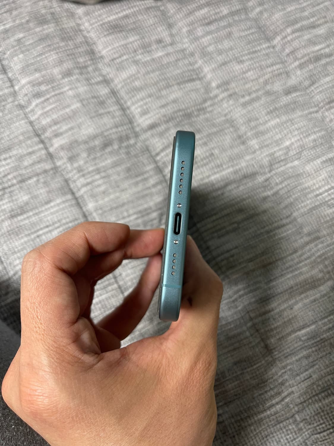 아이폰16플러스 틸색상 256gb s+급 판매합니다 상품이미지3