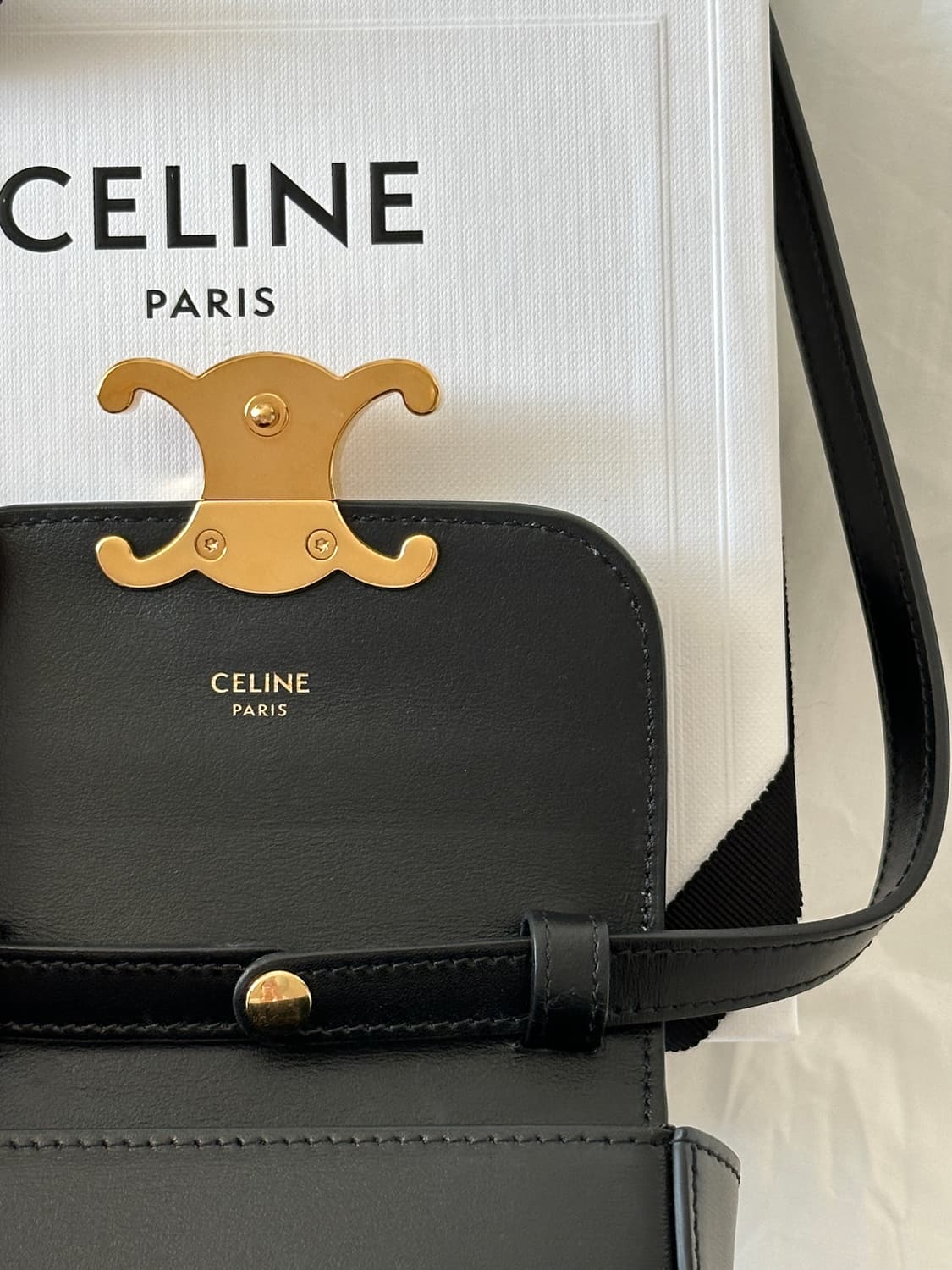 셀린느 미니 클로드 샤이니 카프 스킨 블랙 상품이미지8