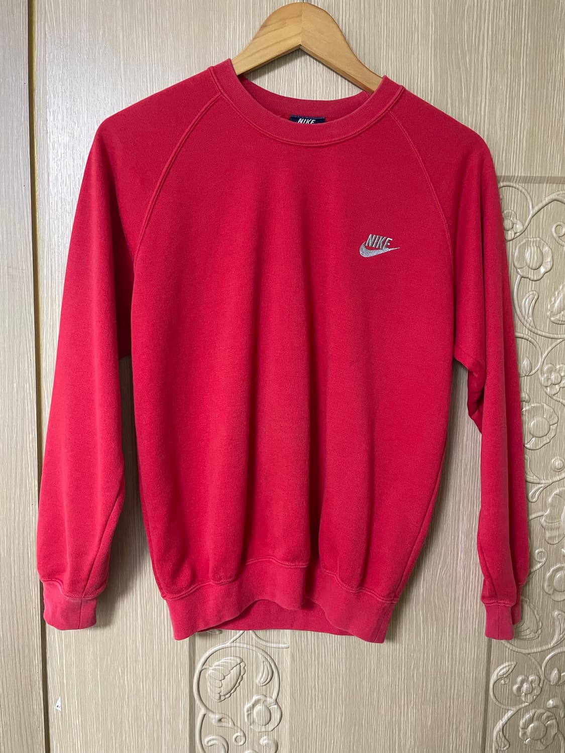 나이키 nike 레드 빈티지 맨투맨. 스웻셔츠 상품이미지5
