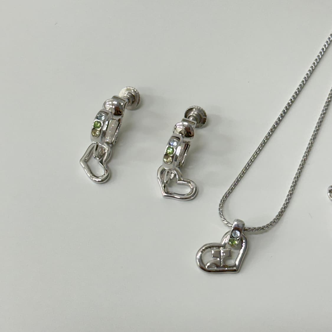 새상품 꾸레쥬 목걸이+귀걸이 세트 상품이미지3