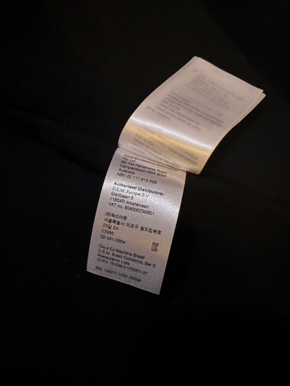 데우스 가죽자켓 판매합니다! (새상품) 약간 색바램 상품이미지5