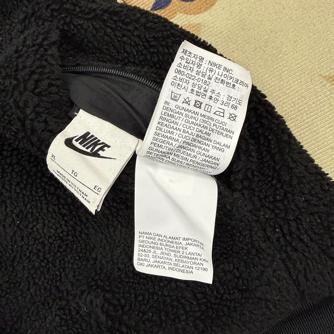 (XL)나이키 Nike 빅스우시 양면 플리스 자켓(블랙,검흰) 상품이미지4