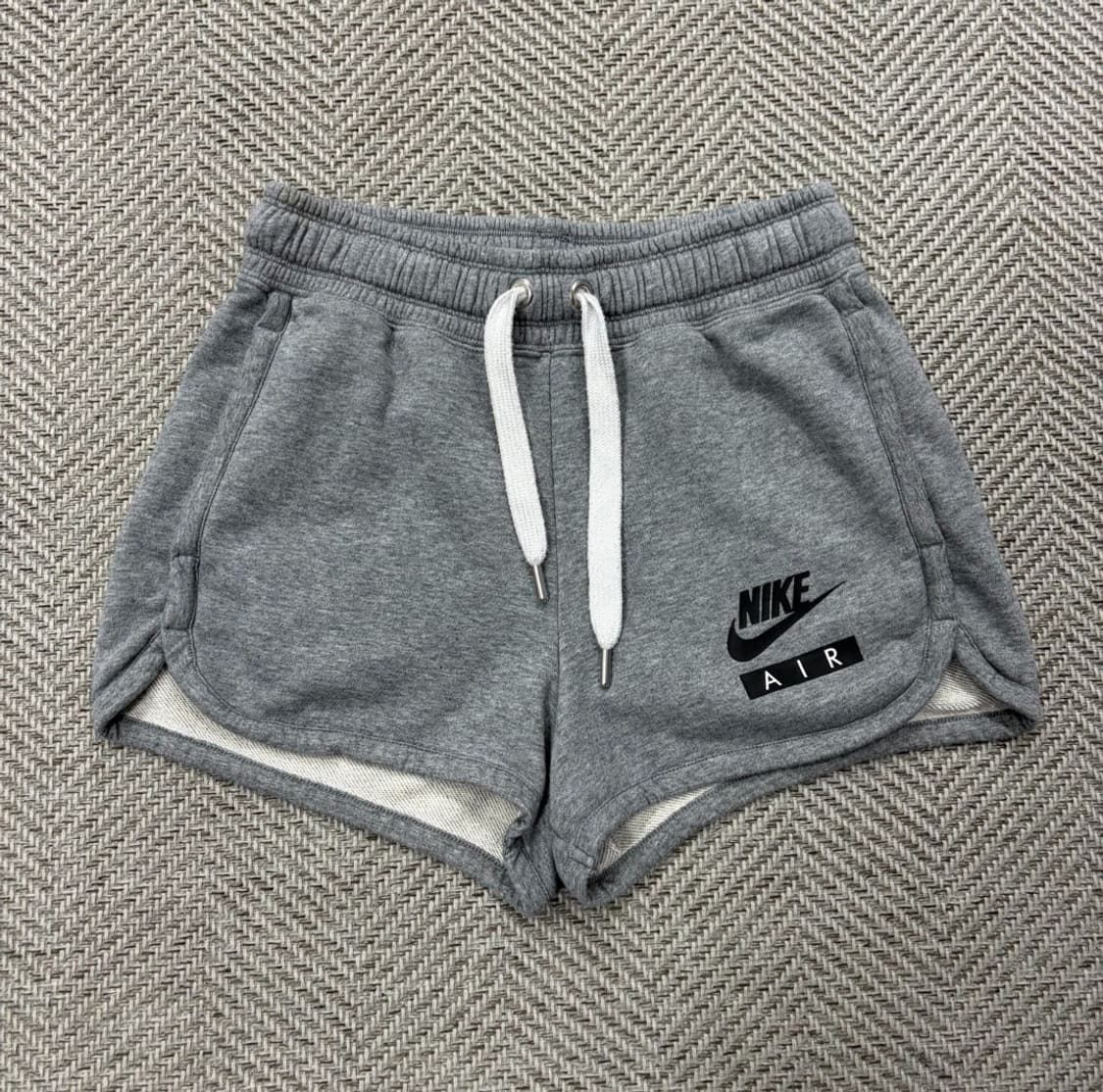 나이키 에어 스웻 숏팬츠 v3027 상품이미지1