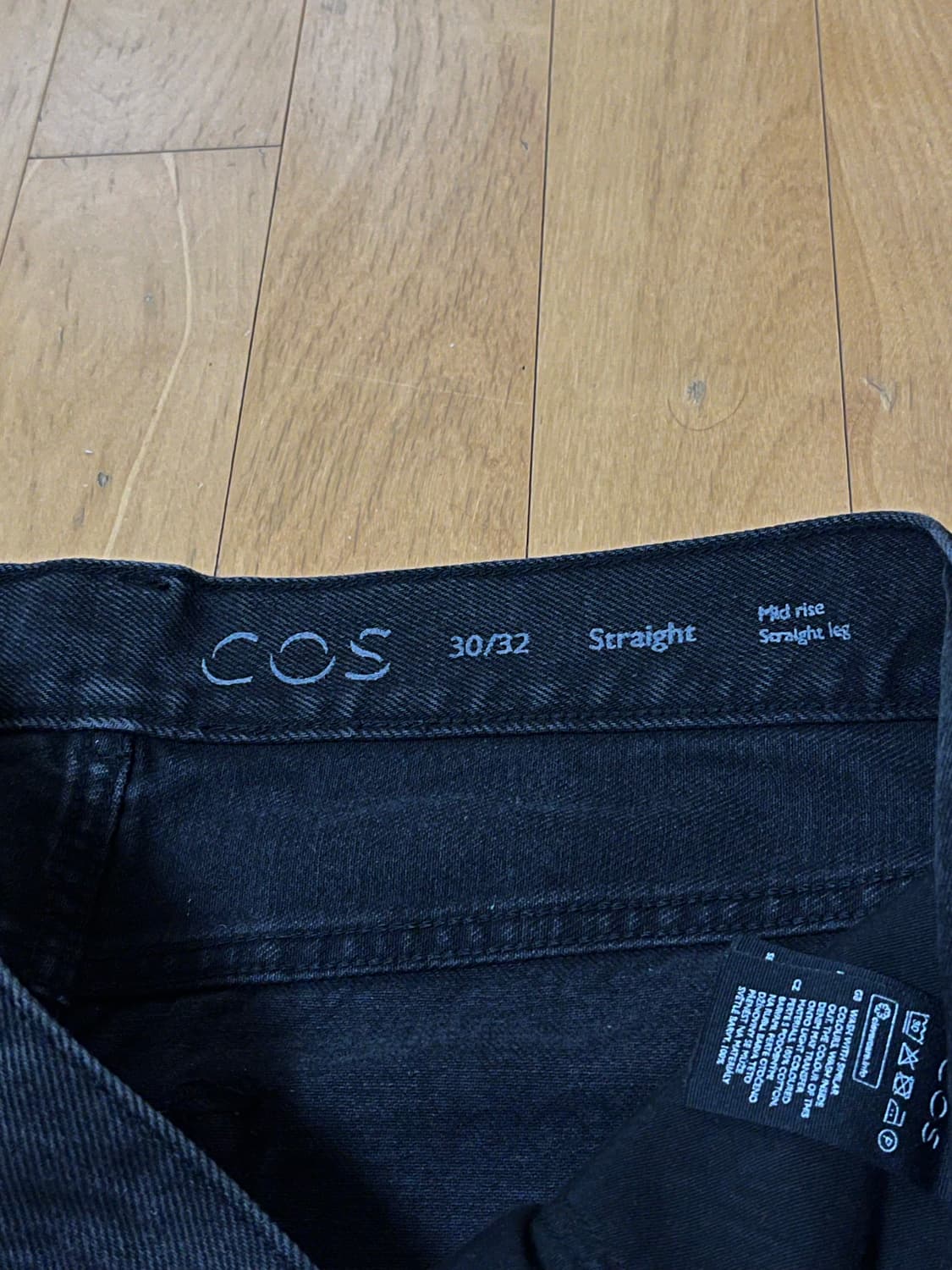 COS 블랙 스트레이트 데님 30/32 상품이미지3