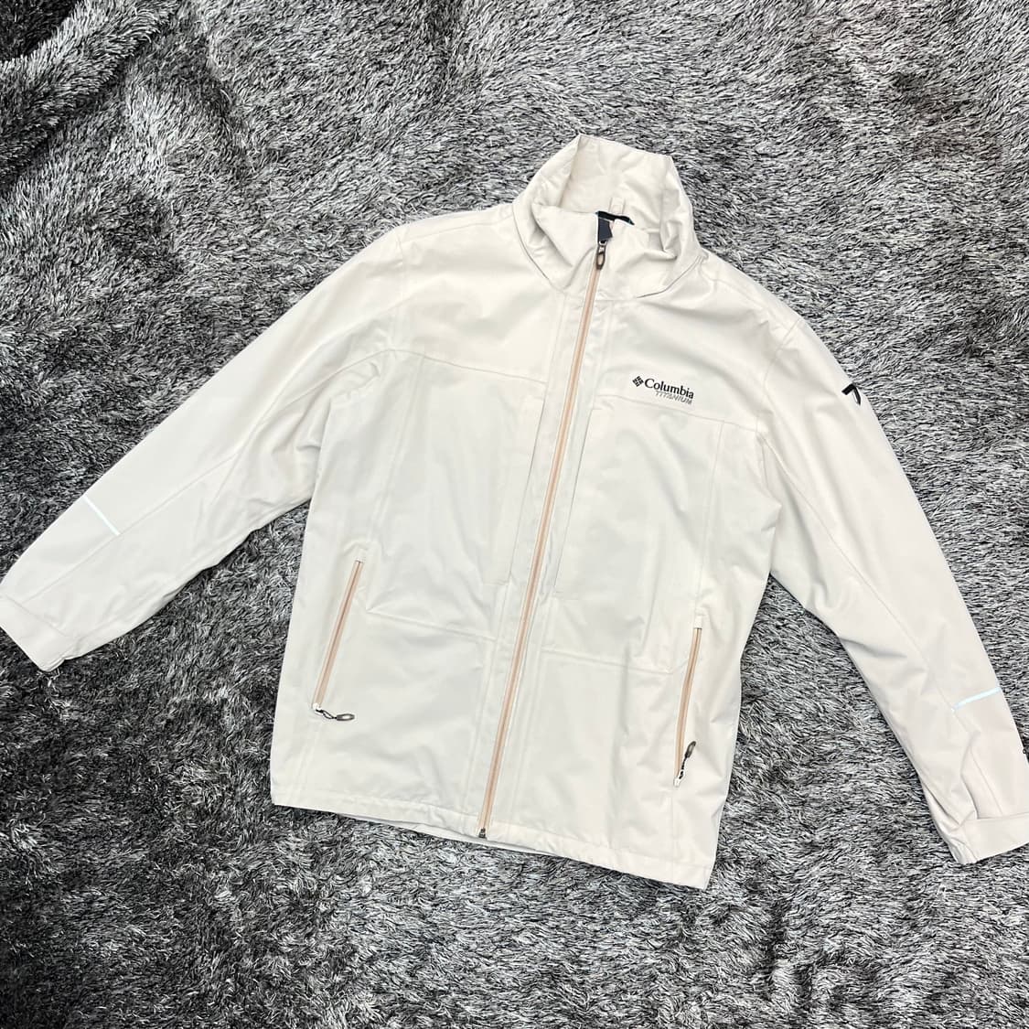 콜롬비아 티타늄 남성 바람막이 (XXL) 내피X 상품이미지1