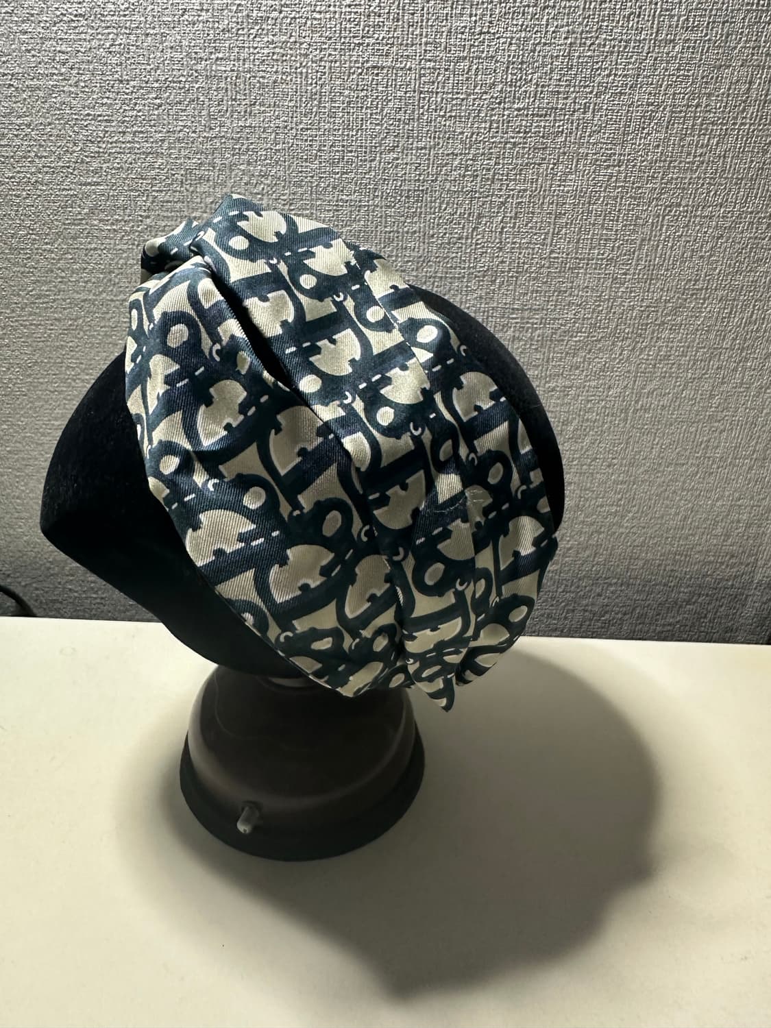 디올(Dior) 오블리크 노티드 헤어 밴드 (정품) 상품이미지3