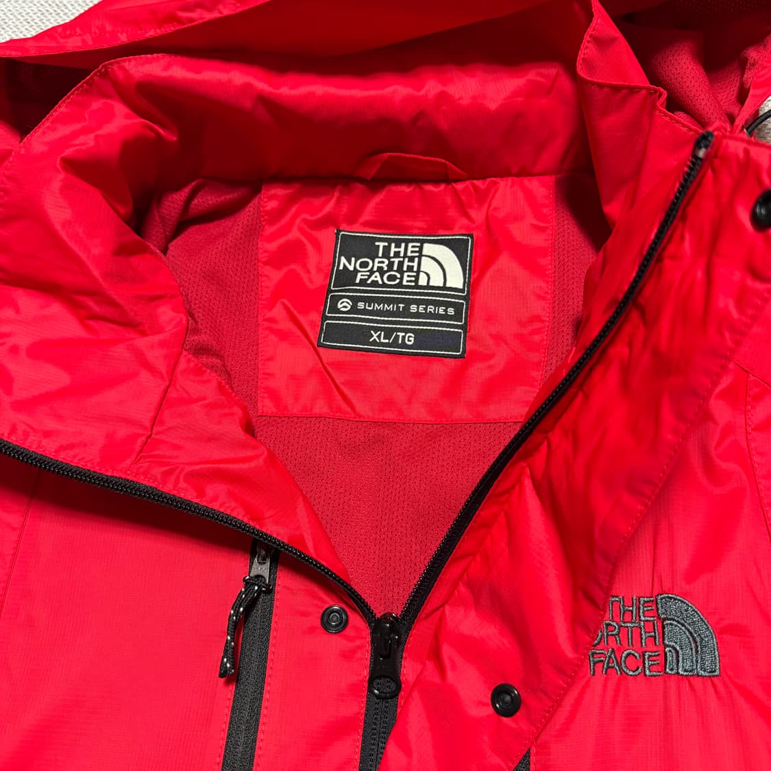 노스페이스 써밋시리즈 고어텍스XCR 바람막이 자켓 상품이미지5