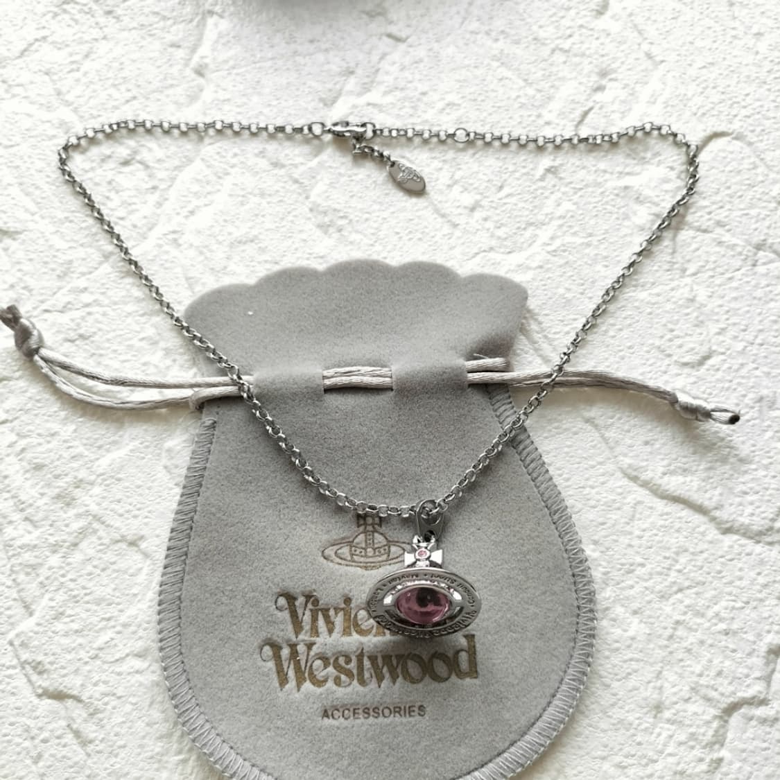 비비안 웨스트우드 아카이브 핑크 크리스탈 3d orb 팬던트 목걸이 상품이미지3
