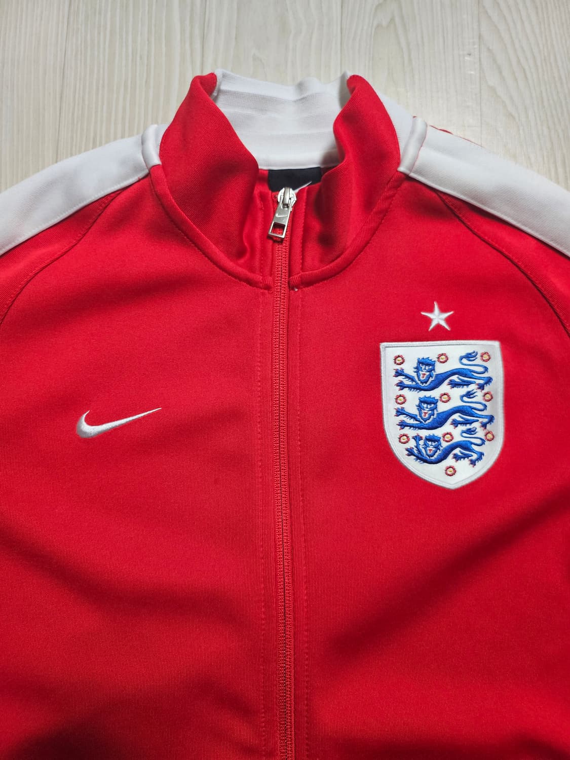 나이키 잉글랜드 트랙탑 상품이미지2