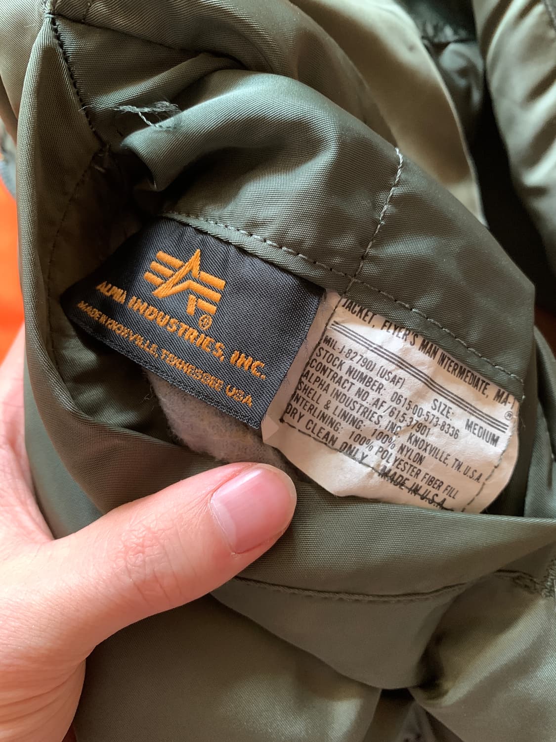 90s USA 알파인더스트리 군납 ma-1 플라이트자켓 상품이미지3