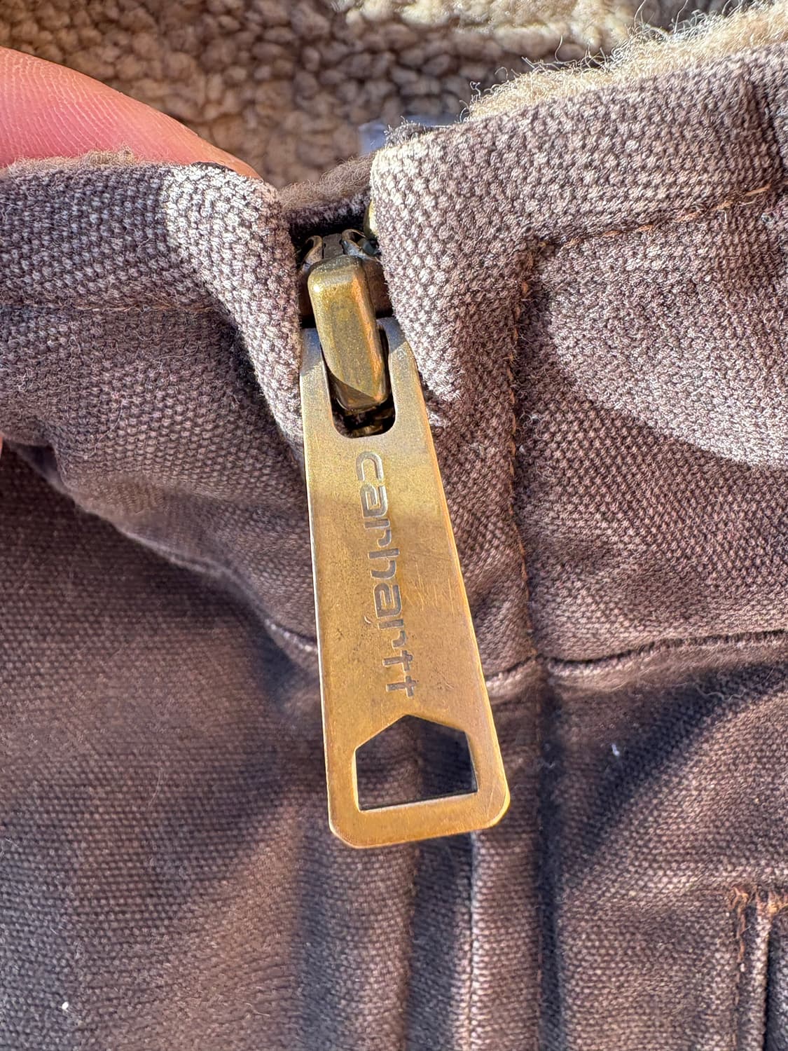 칼하트 셰르파 넥 워크 베스트 DBK 상품이미지3