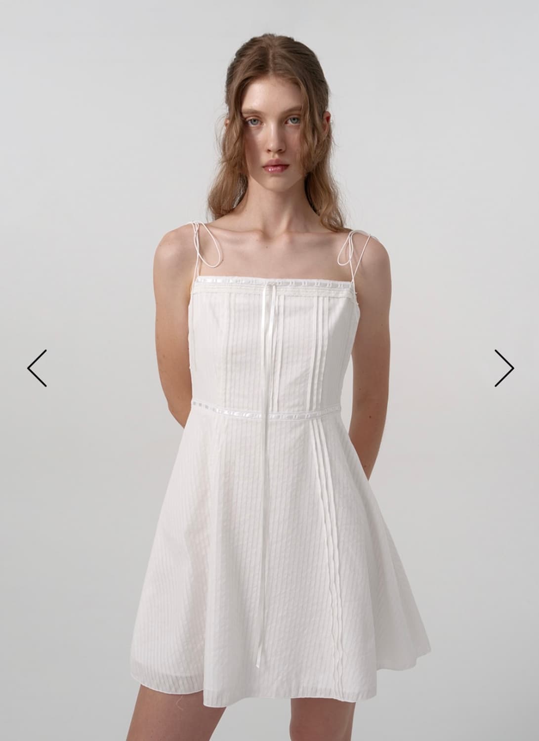 더바넷 - Lace-Edged Sleeveless Mini Dress 상품이미지1