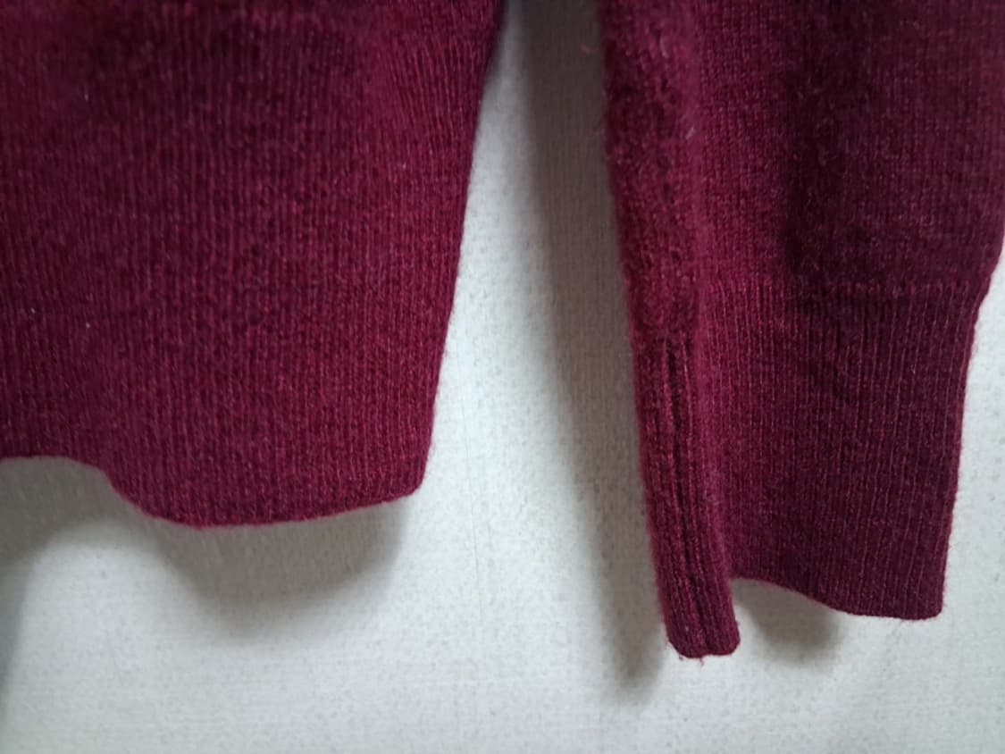 유니클로 100%퓨어 캐시미어 터들넥 폴라티 77 와인칼라 버건디
일본수 상품이미지7