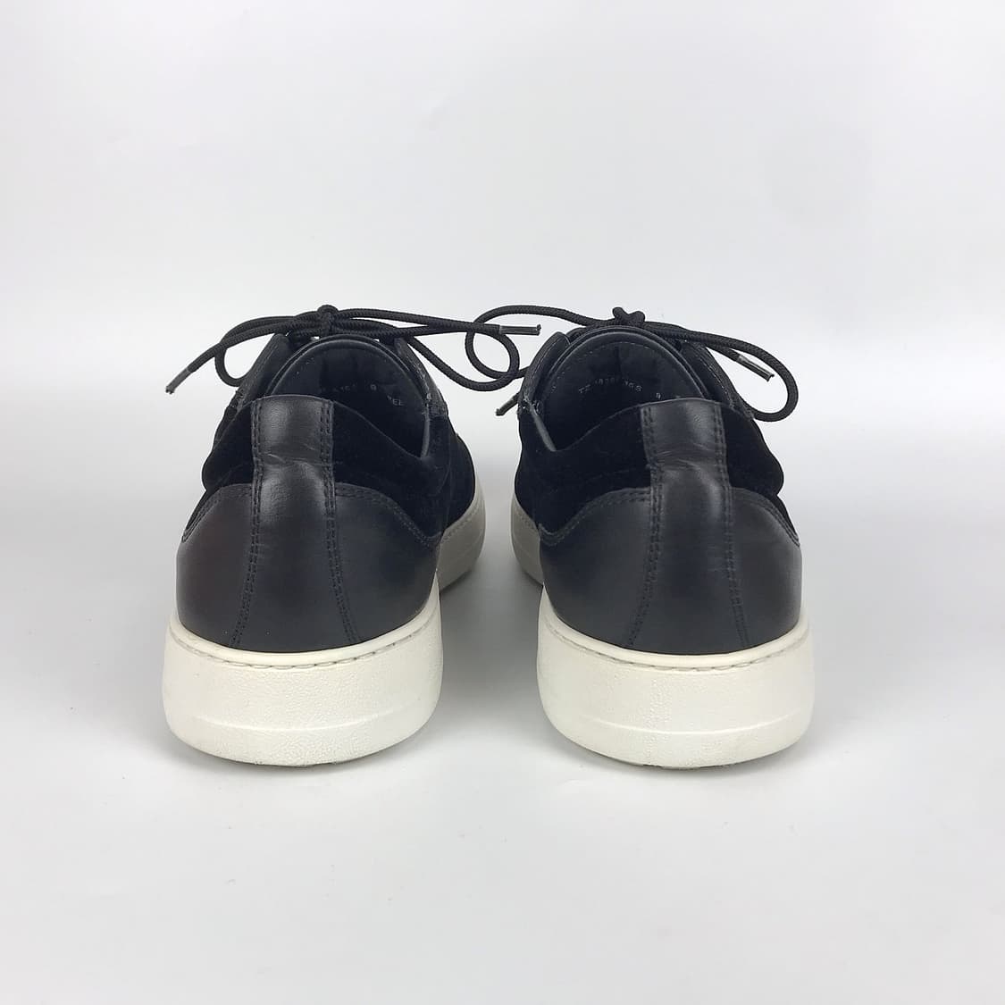 페라가모 벨벳 스니커즈 신발 남성9 (280) 상품이미지6