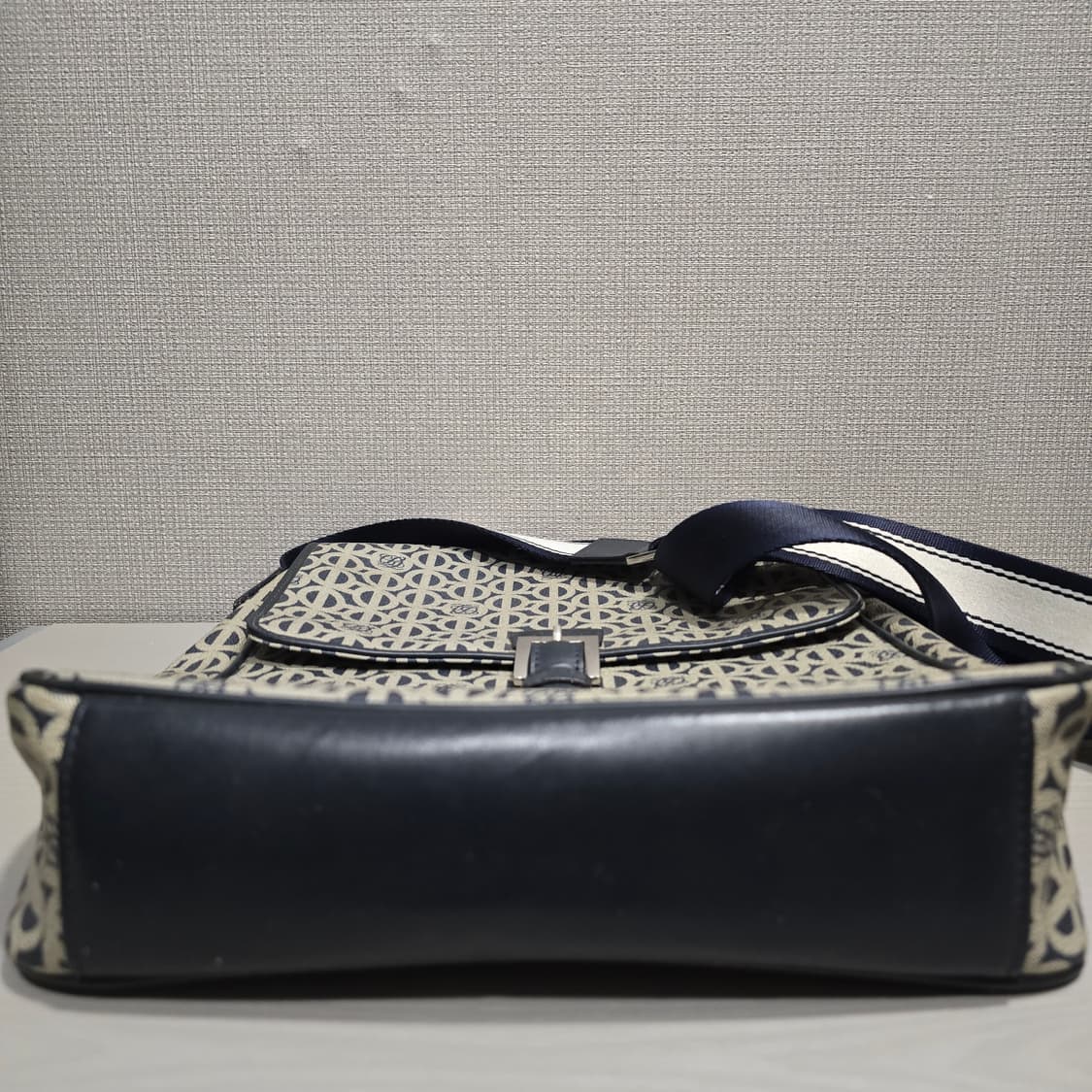 루이까또즈 남성용 메신져백 상품이미지5