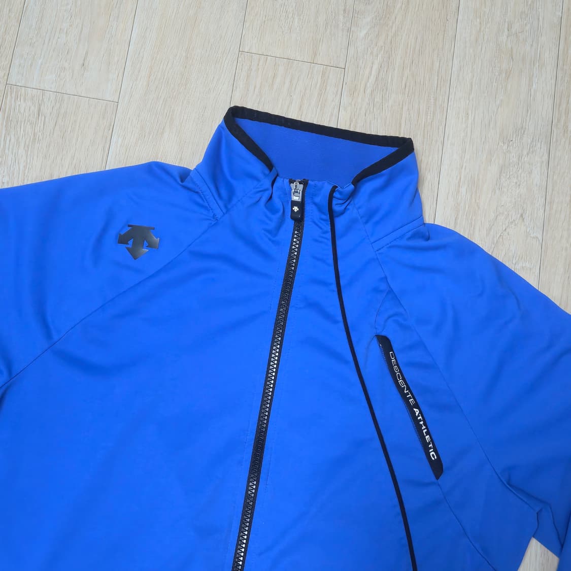 100) 데상트 애슬레틱 블루 트레이닝 집업 져지 상품이미지1