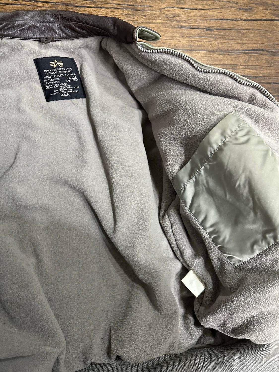 알파인더스트리 MA-1 모델: CWU-45/P 플라이트 자켓 항공점퍼 라 상품이미지7