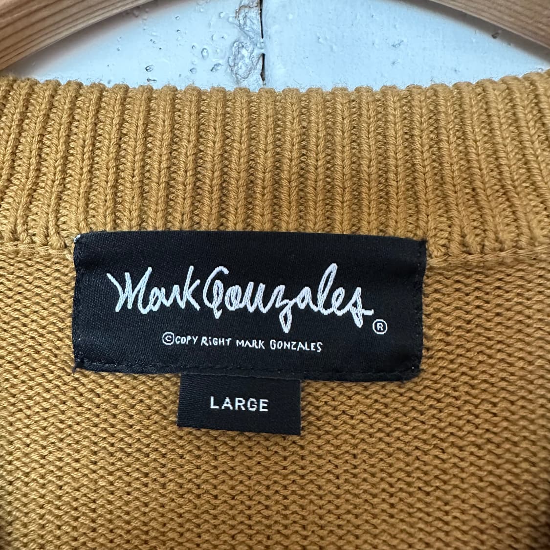 L 마크곤잘레스 니트 상품이미지3