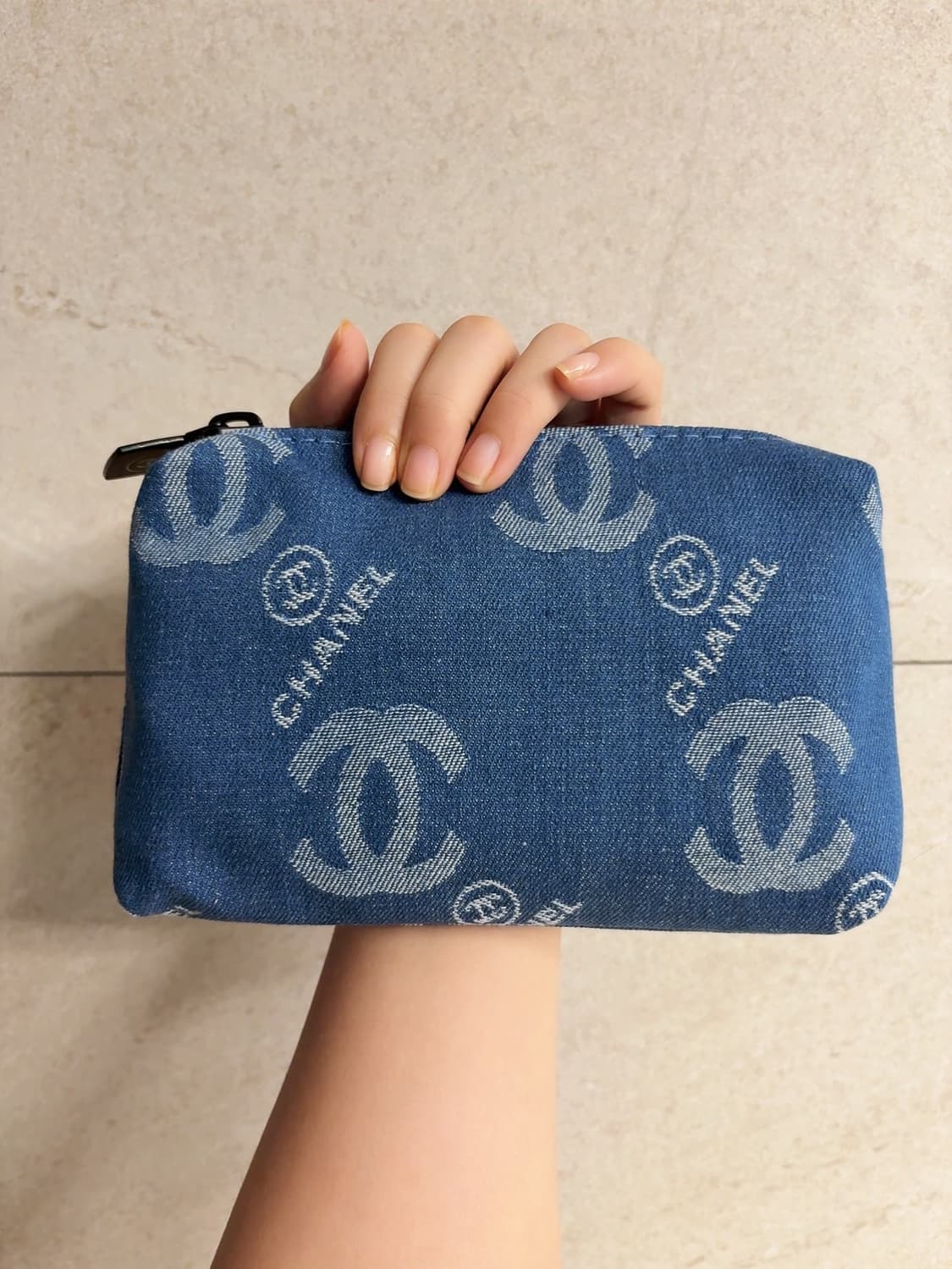 샤넬 데님 파우치 상품이미지1