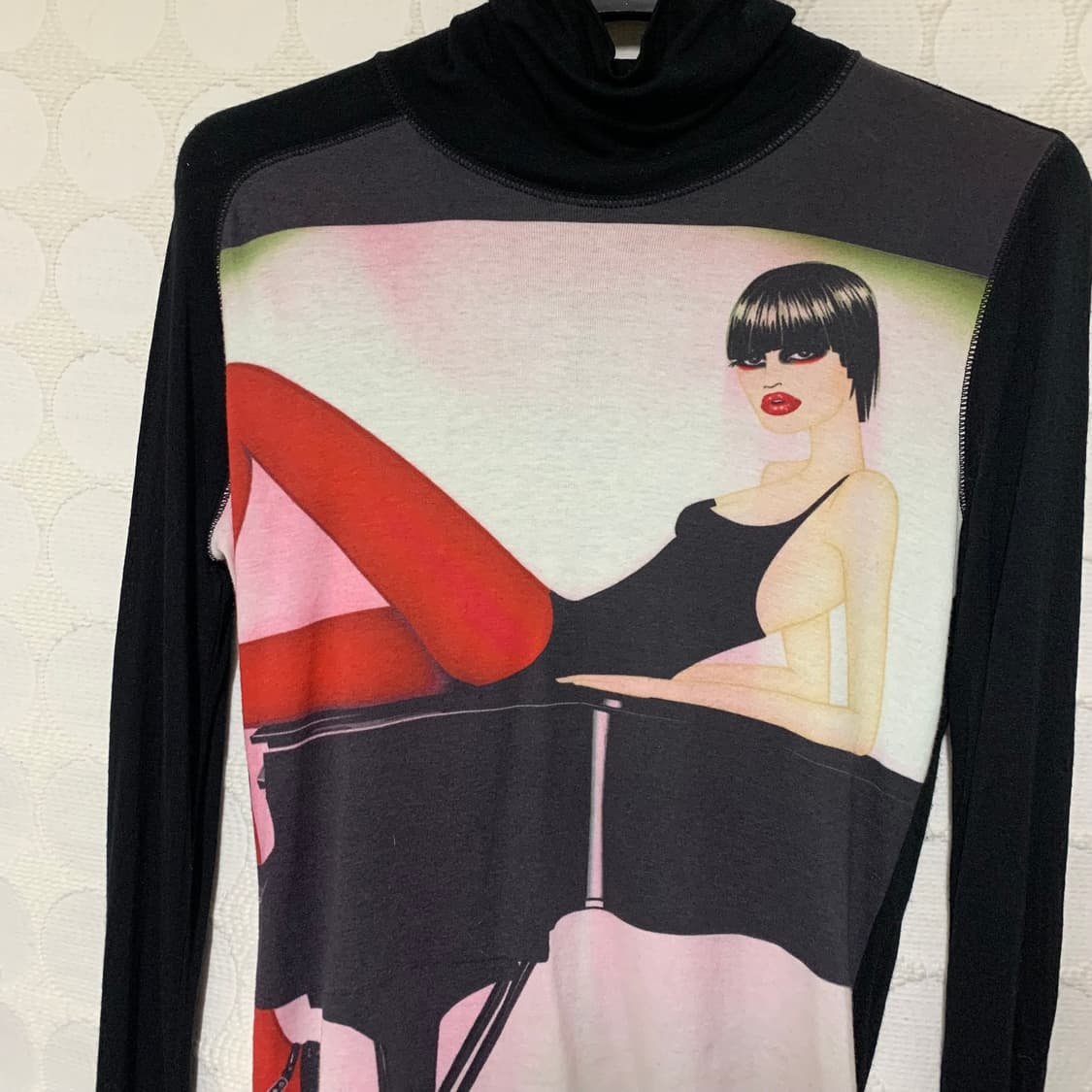 쿠스토 바르셀로나 인물 프린트 긴팔 티셔츠 상품이미지4