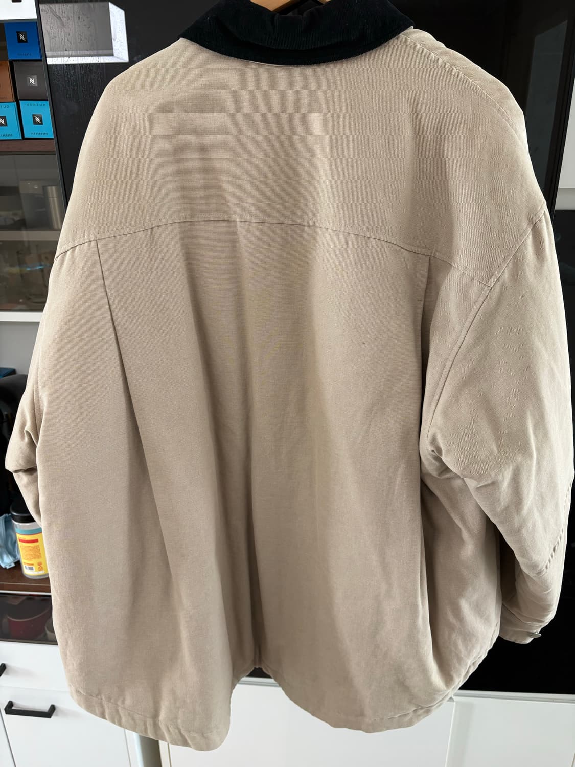 알렌느 패디드 워크자켓 2사이즈 판매합니다. 상품이미지5