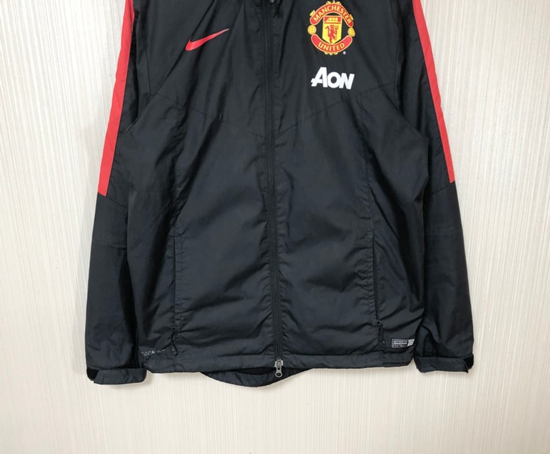 나이키 어센틱 맨체스터유나이티드 스쿼드 SF1 레인자켓 L(100) 상품이미지3