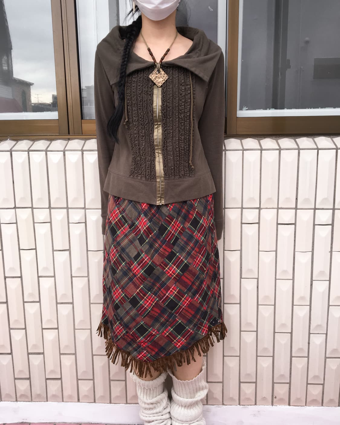 Neck point frill zip up 상품이미지1