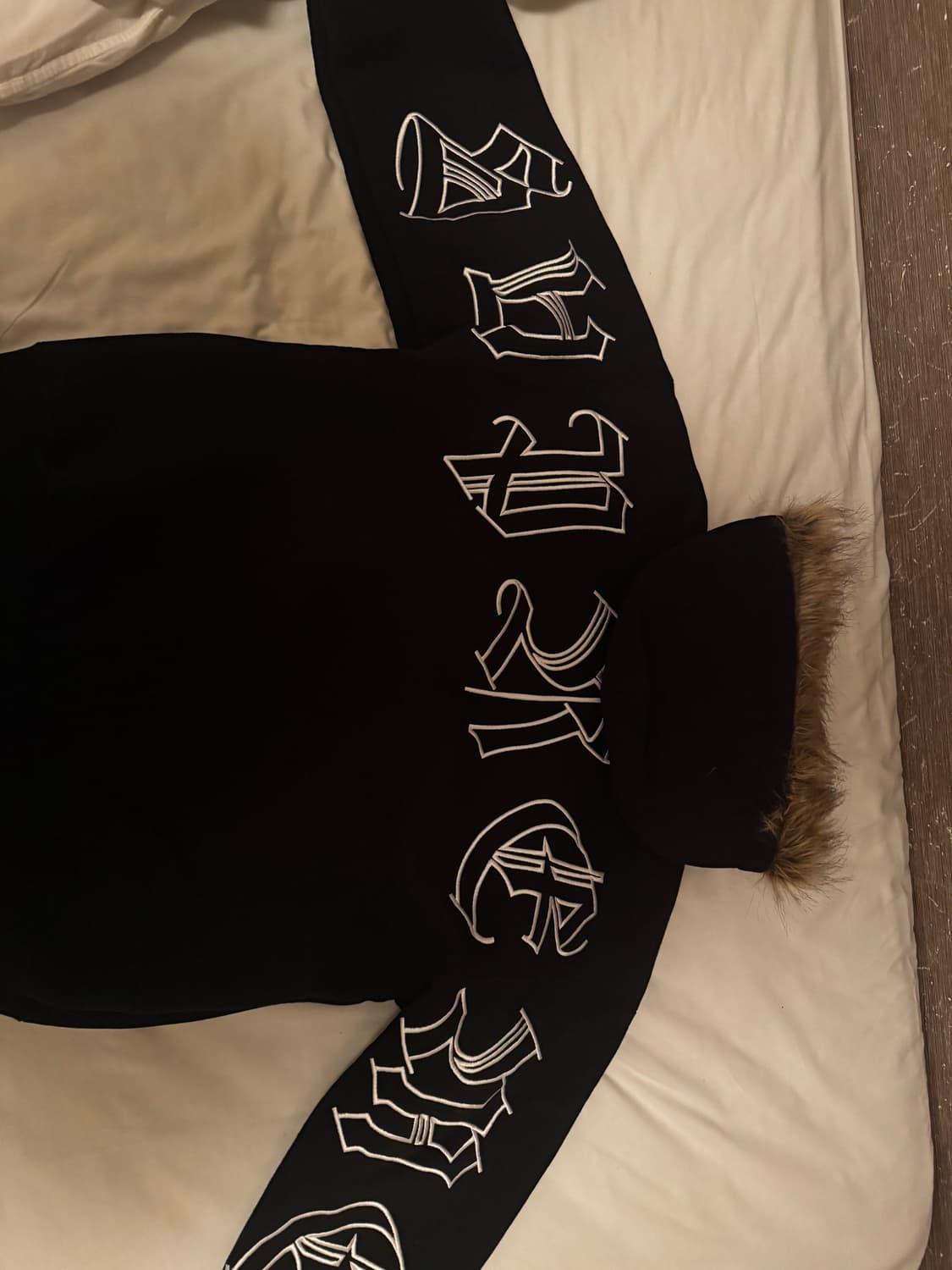 슈프림 25fw 포우 퍼 후드집업 블랙 L 새상품 상품이미지1