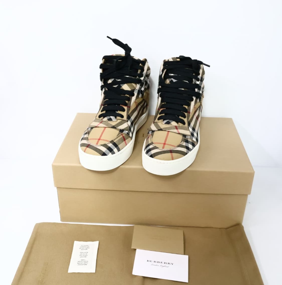 버버리 체크 하이탑 스니커즈 37/230 상품이미지9