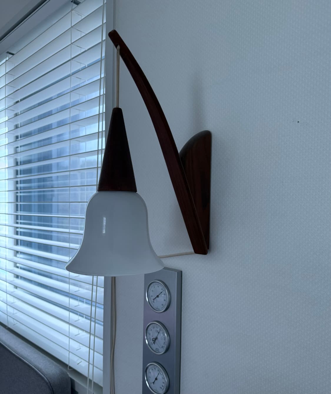 네덜란드에서 제작된 빈티지 벽 램프 상품이미지4