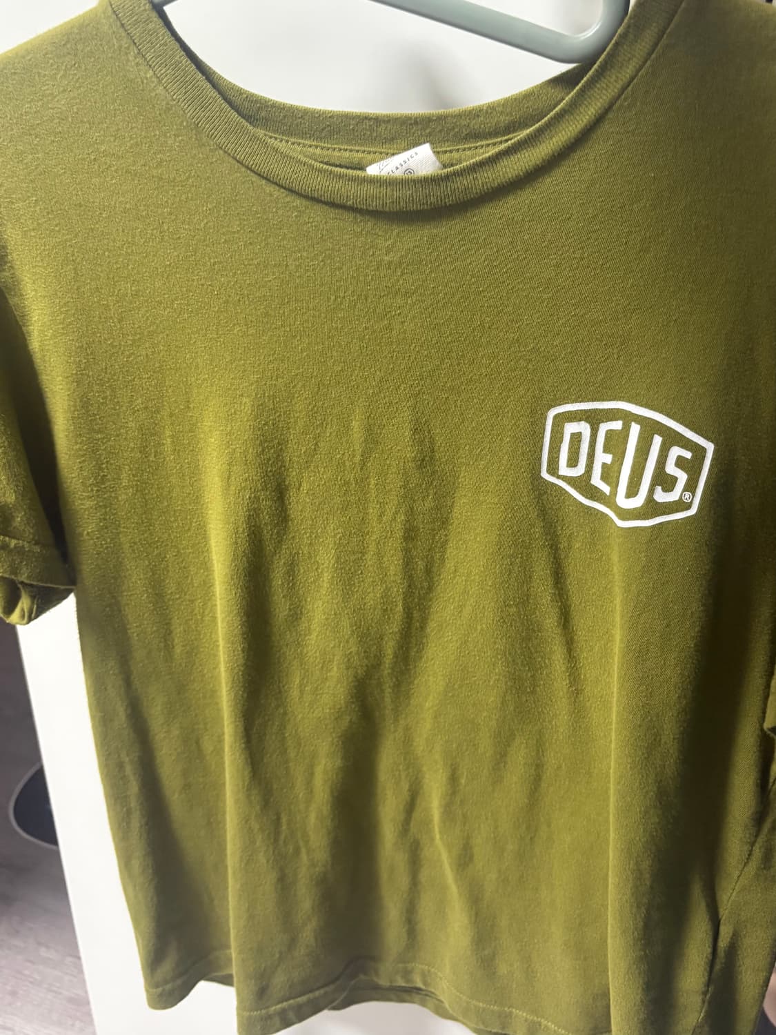 (키즈) 데우스 엑스 마키나 컬리지 삼청 티셔츠 로버 그린 상품이미지3