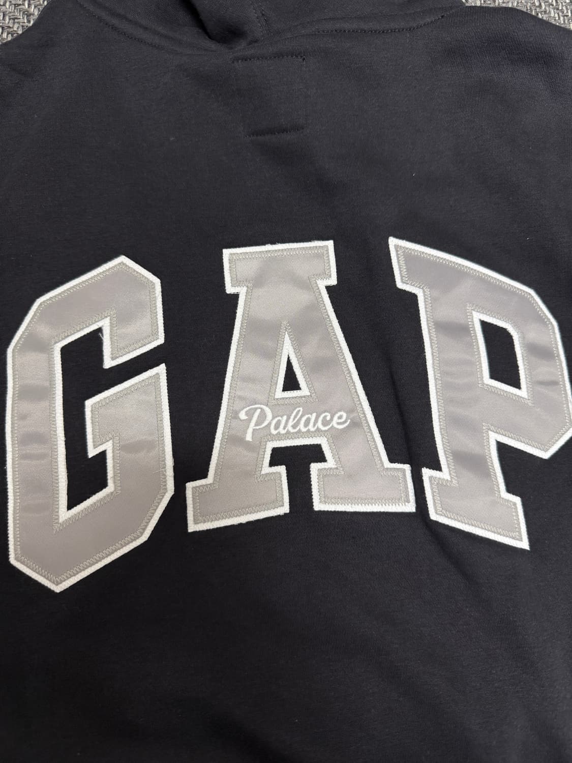 팔라스 x 갭 후드 블랙 - 남자 L사이즈 상품이미지4