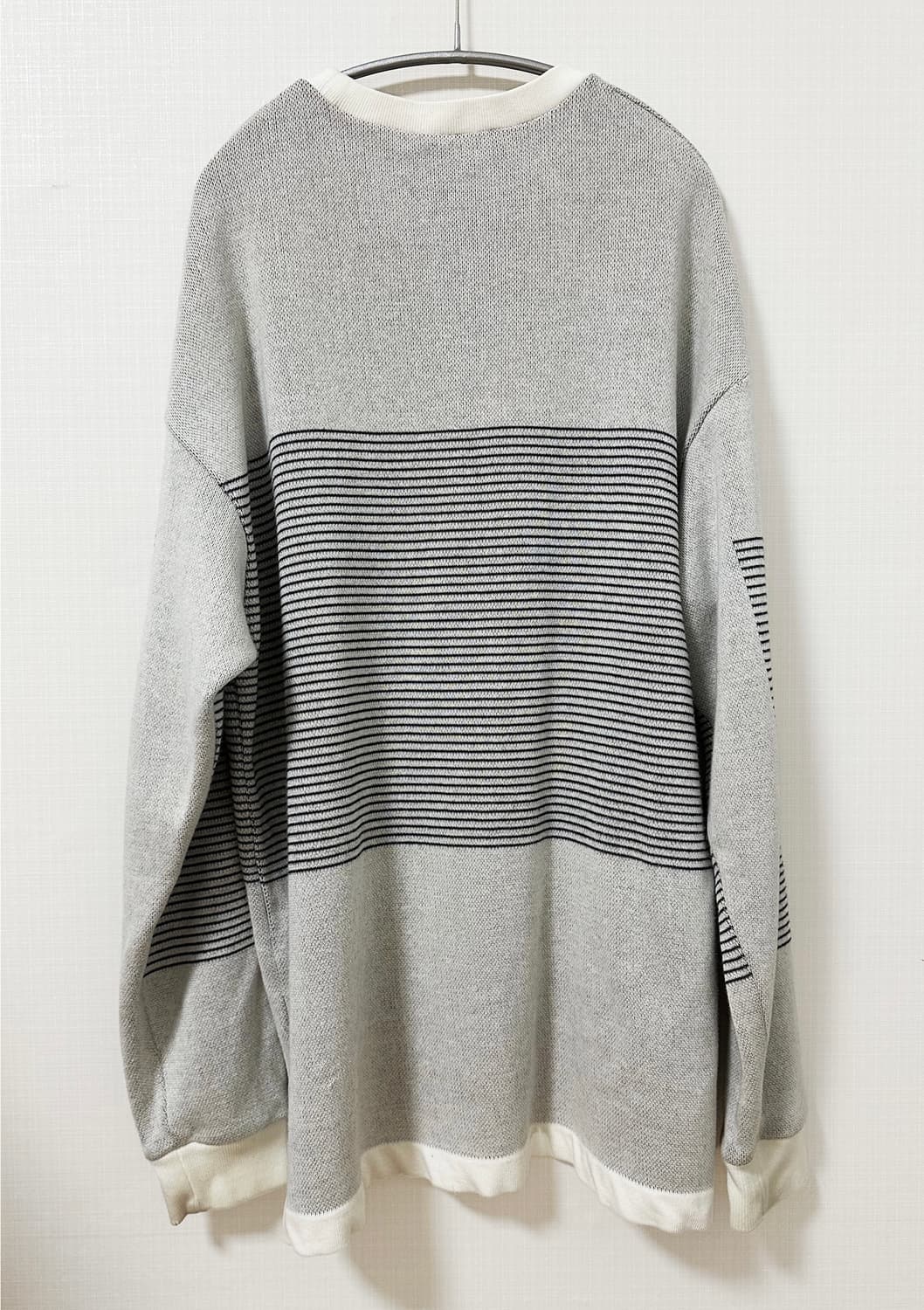 Phingerin figure sweatshirts 상품이미지3