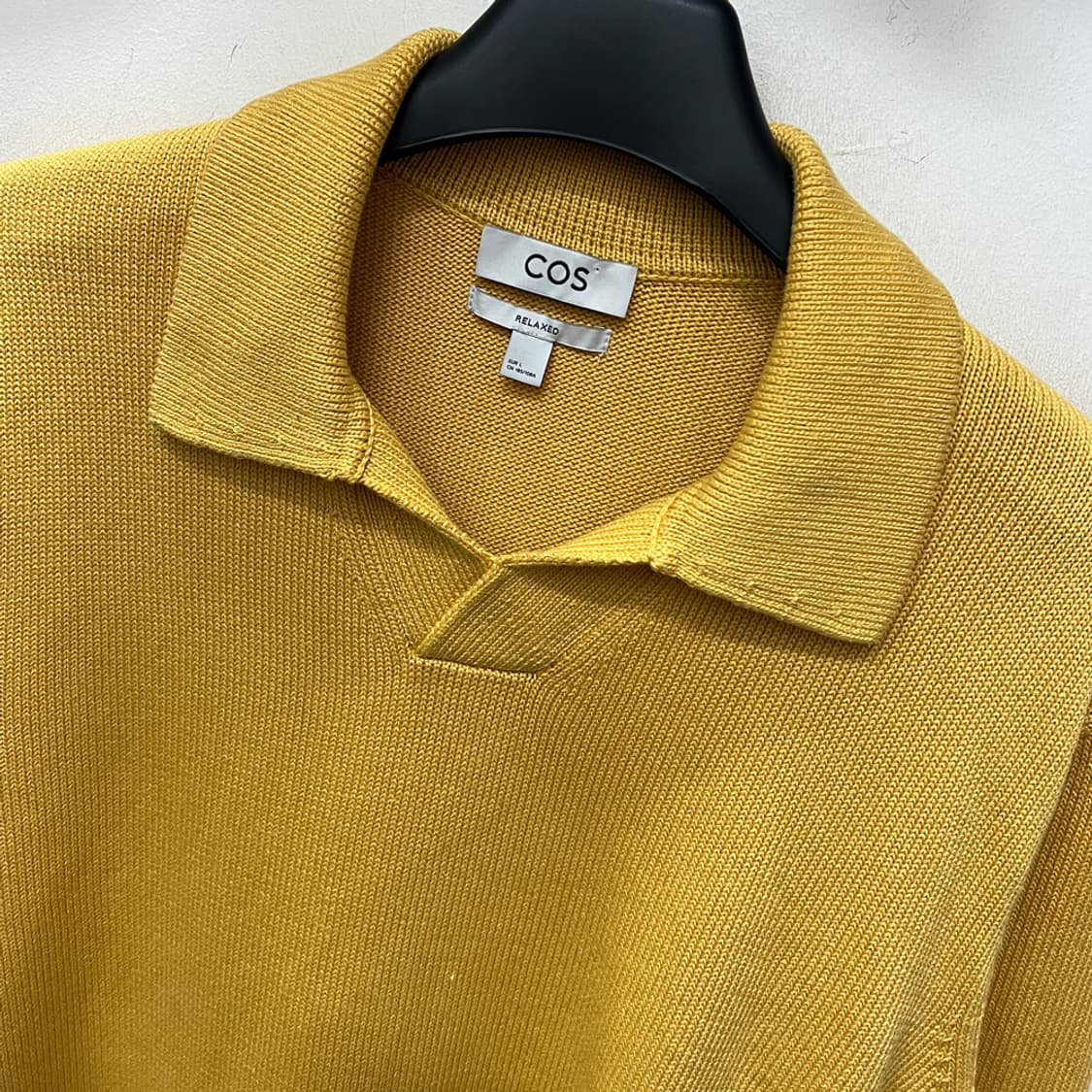 COS 코스 릴렉스핏 오픈 카라 헤비 니트 해외 L 상품이미지3