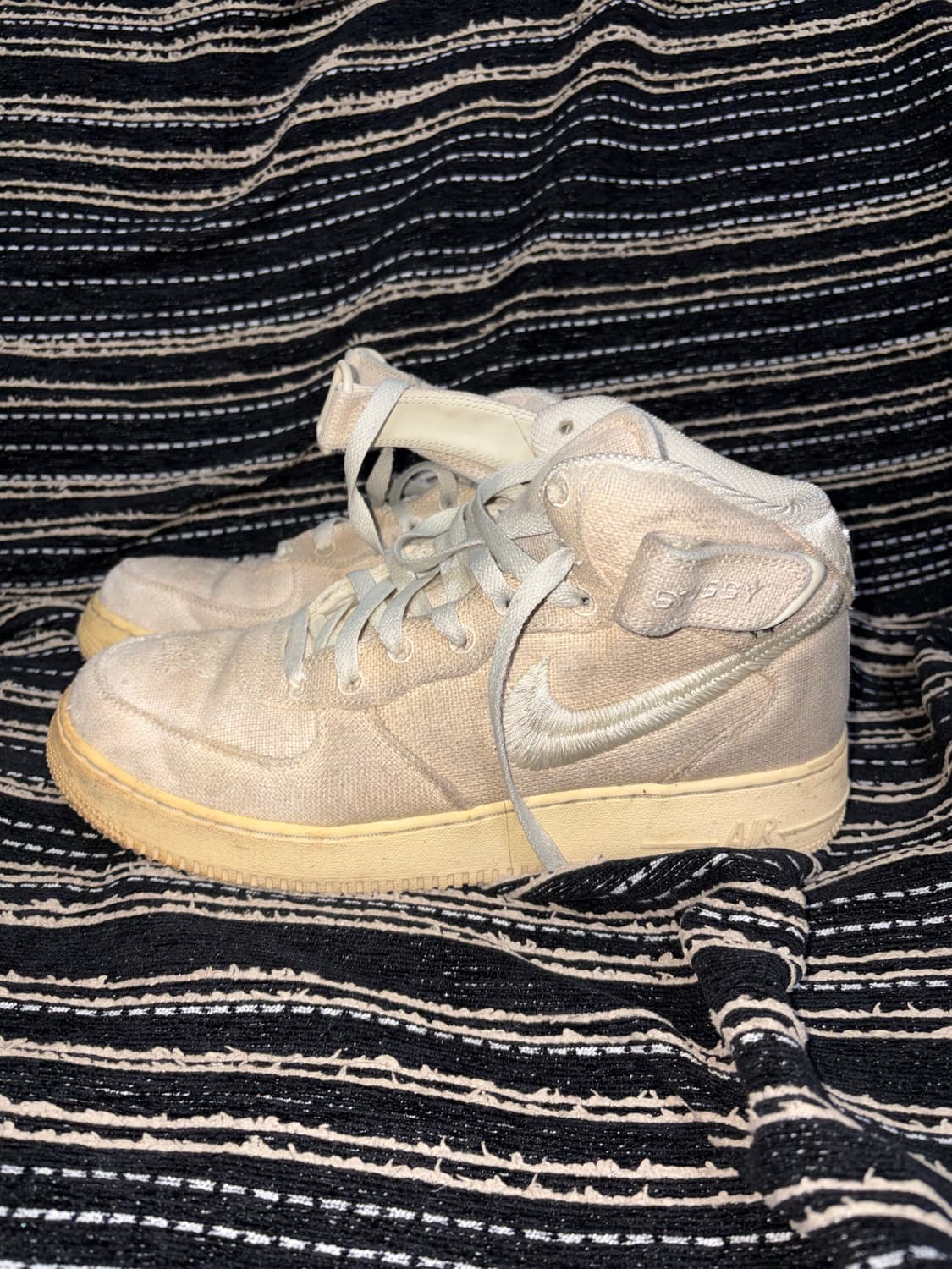 나이키X스투시 에어포스 미드 상품이미지2