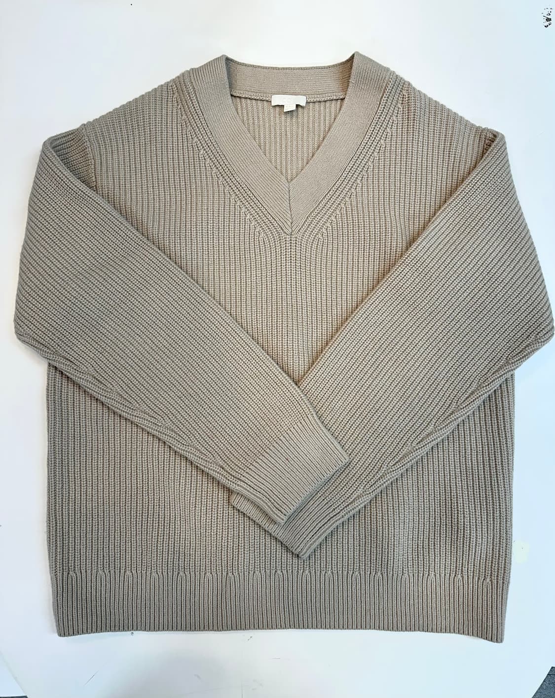 COS 브이넥 울니트 베이지 XL (민트급) 상품이미지6