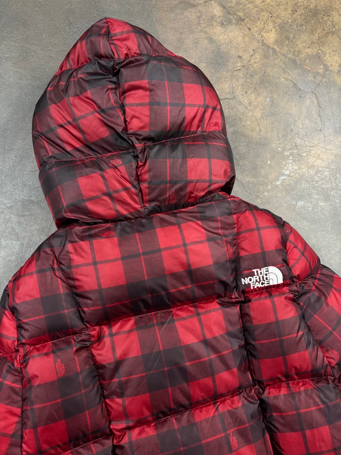 노스페이스 체크 패딩 케이프 상품이미지6