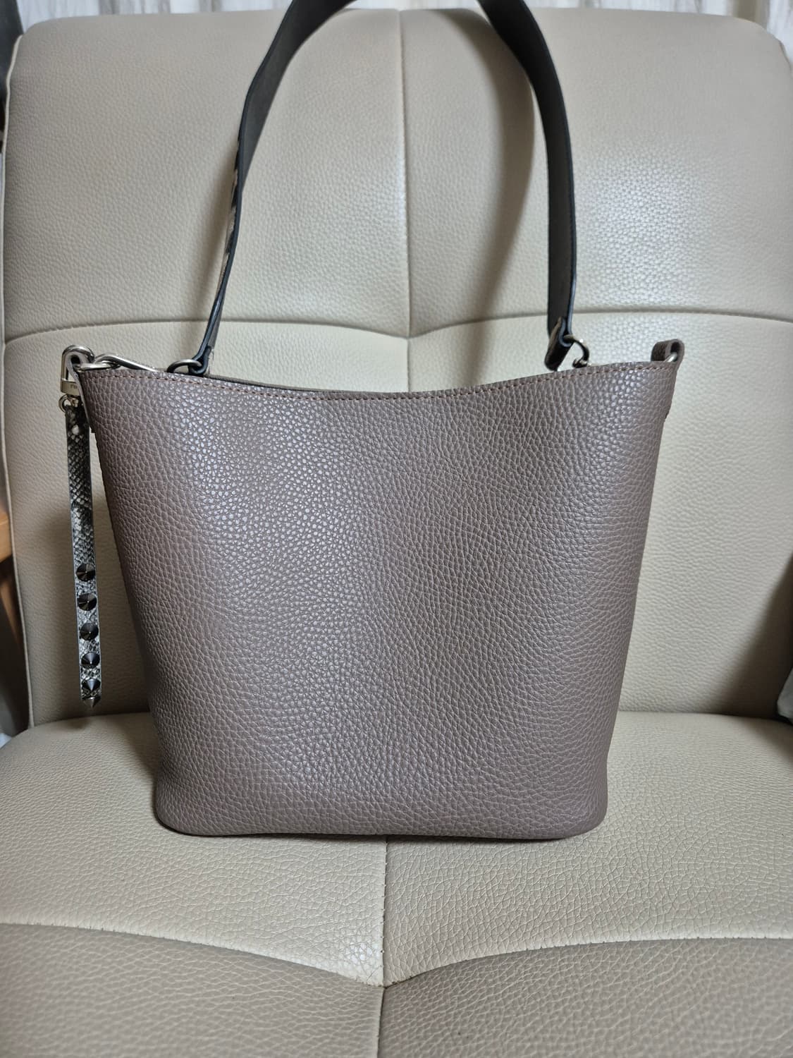 파인드카푸어 핑고백 상품이미지3