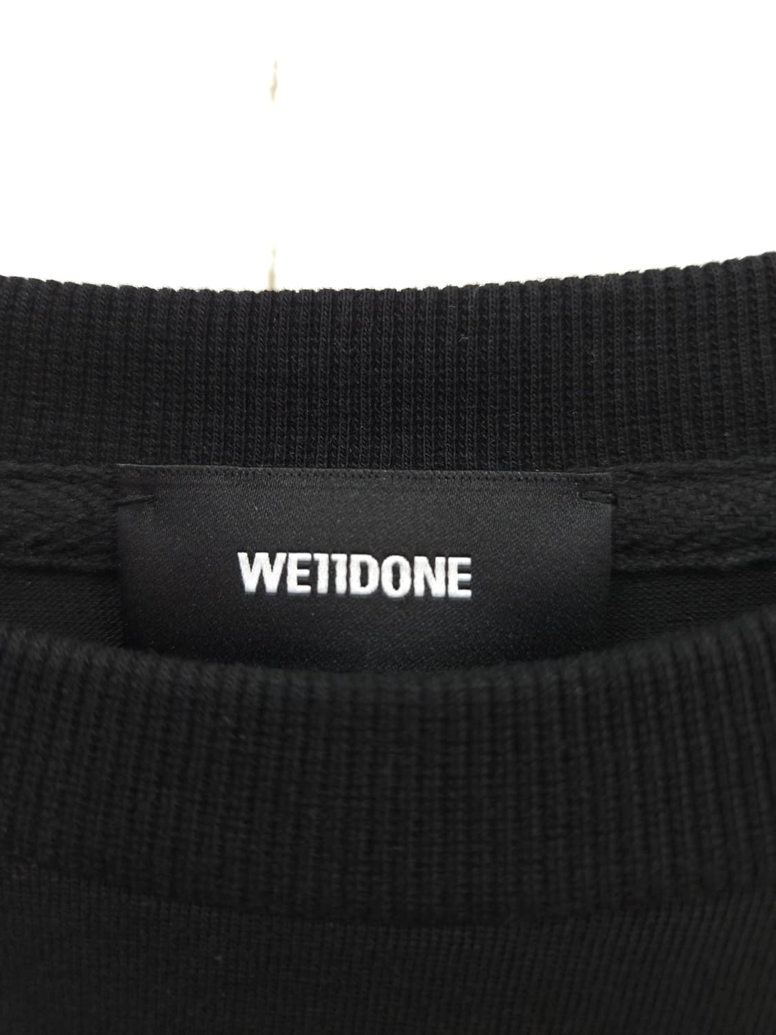 M We11done 웰던 로고 프린트 블랙 긴팔티 상품이미지2