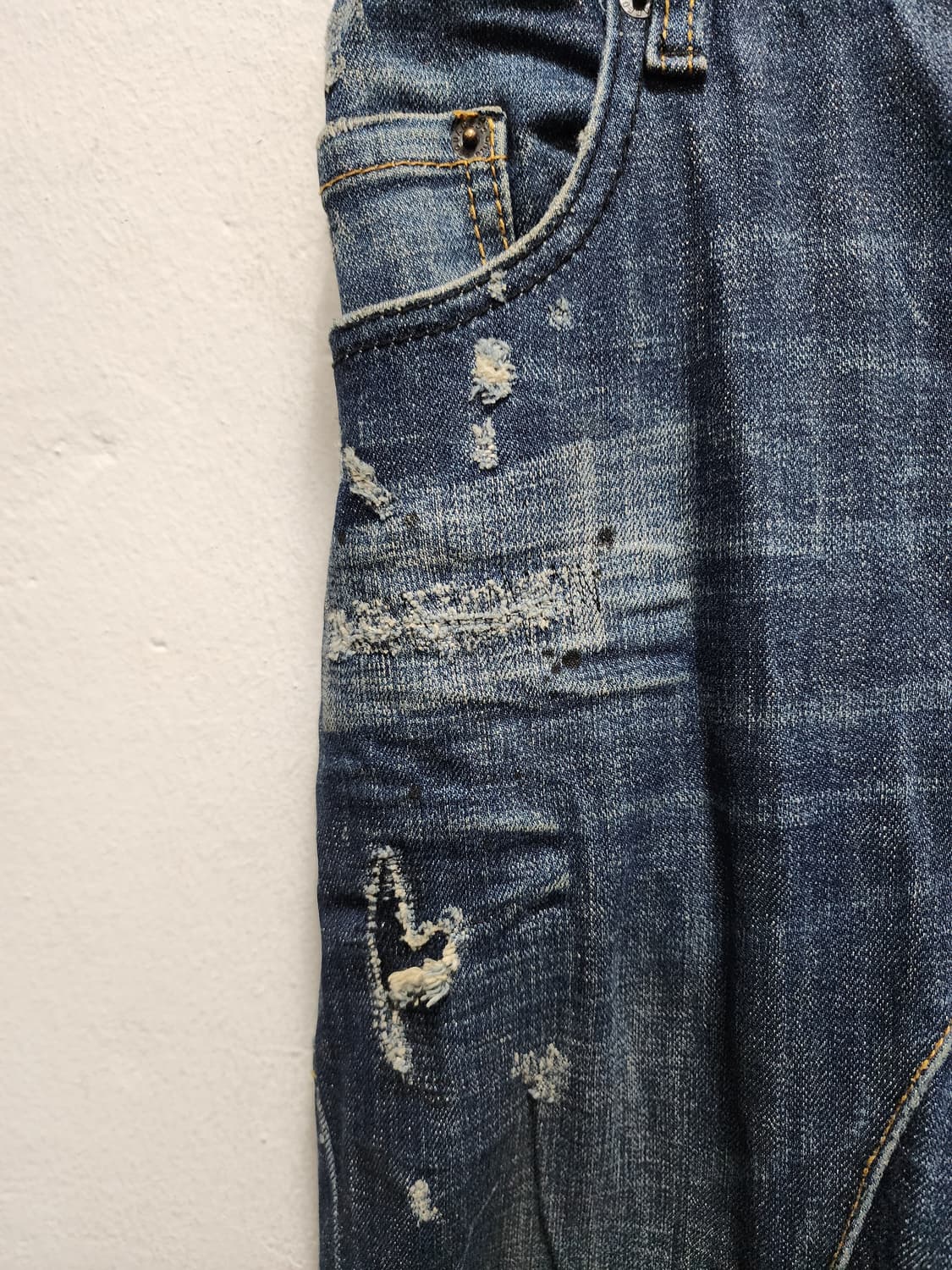 디스퀘어드2 가죽패치 데님 상품이미지3